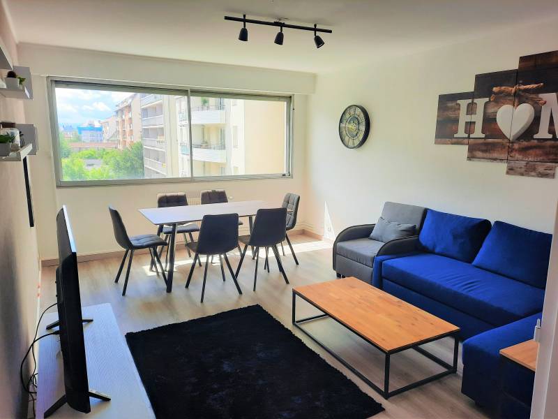 A vendre splendide  4 pièces de 90M2 Strasbourg Montagne Verte 